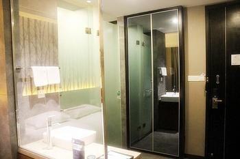 Jiujiang Tianhai Concept Hotel Exterior photo